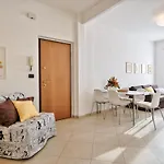 Guesthost - Toc-toc A 10 Min Dall'ospedale Maria Vittoria شقة *