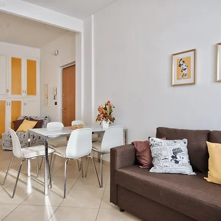 Guesthost - Toc-toc A 10 Min Dall'ospedale Maria Vittoria Torino