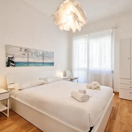 Guesthost - Toc-toc A 10 Min Dall'ospedale Maria Vittoria * 토리노