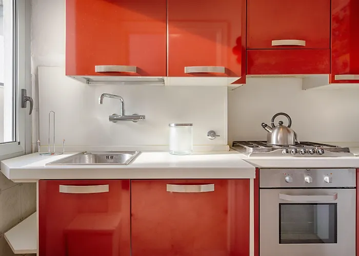 Guesthost - Toc-toc A 10 Min Dall'ospedale Maria Vittoria Apartment *