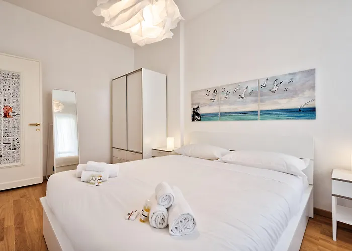 Apartment Guesthost - Toc-toc A 10 Min Dall'ospedale Maria Vittoria *