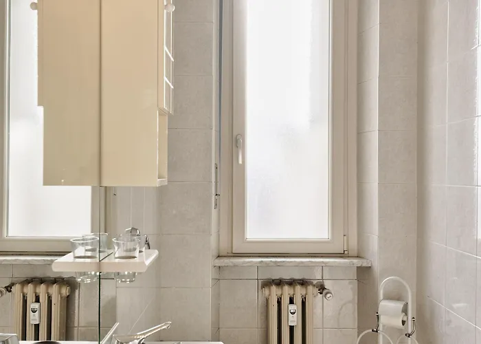 Guesthost - Toc-toc A 10 Min Dall'ospedale Maria Vittoria *